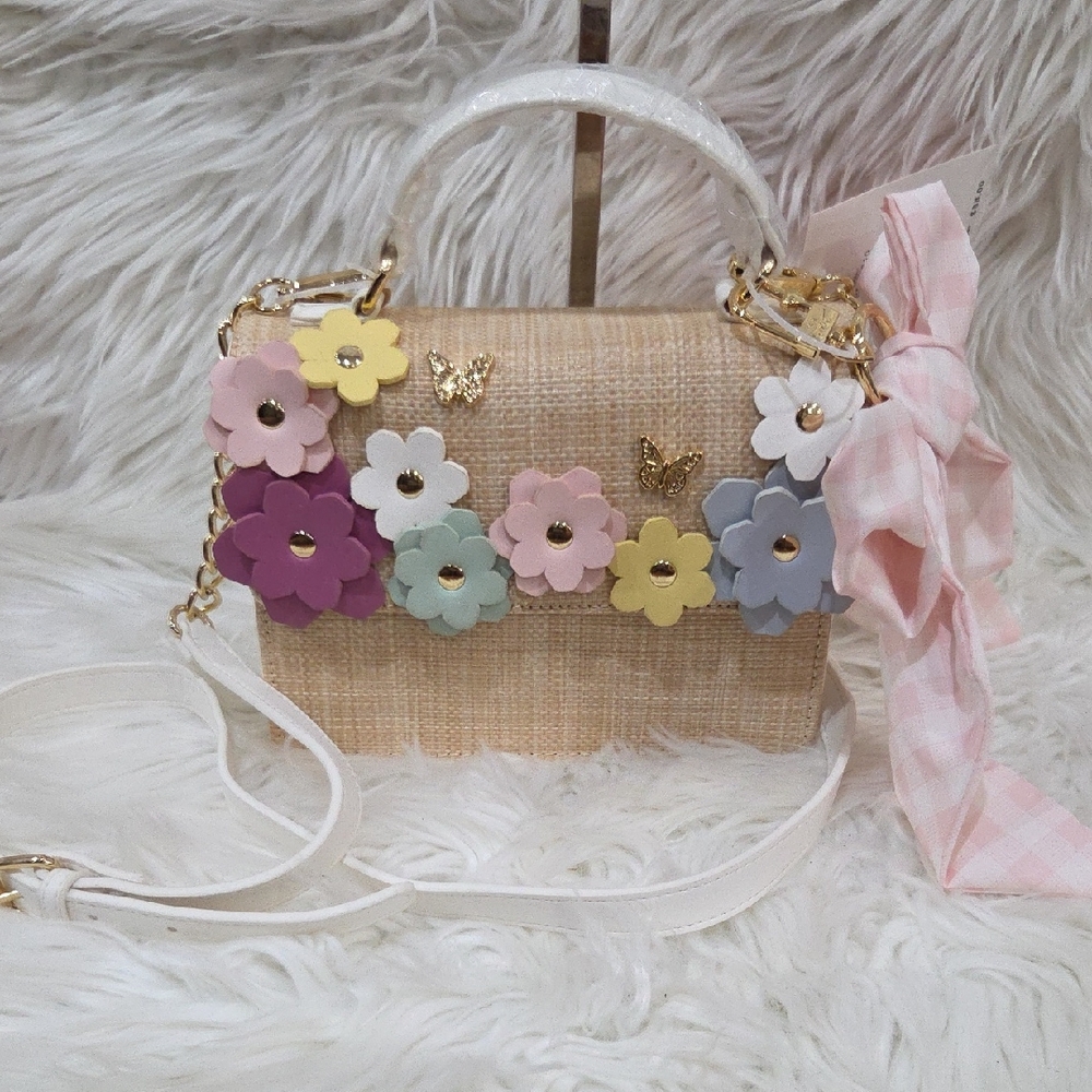 💕🔹️Betsey Johnson🔹️ Floral Mini Bag with Pink and Gold Accents - Picture 3 of 5